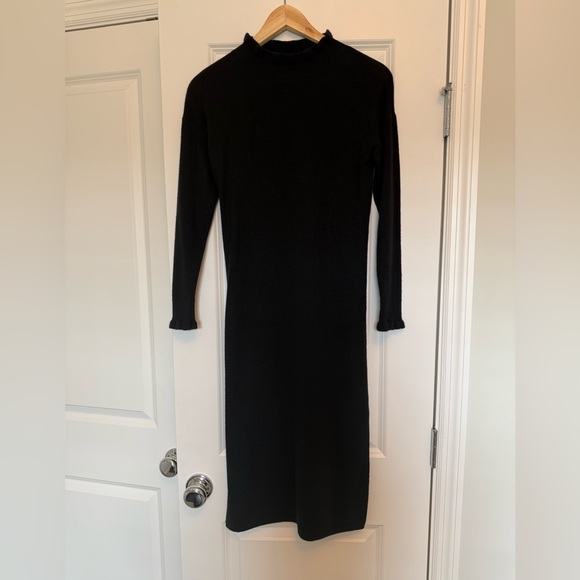 LOFT Dresses & Skirts - Loft Black Long Sleeve Sweater Dress